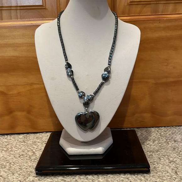 Heart Necklace - Picture 3 of 4